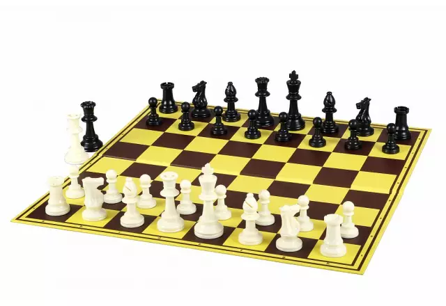 Cardboard chess board, yellow/brown