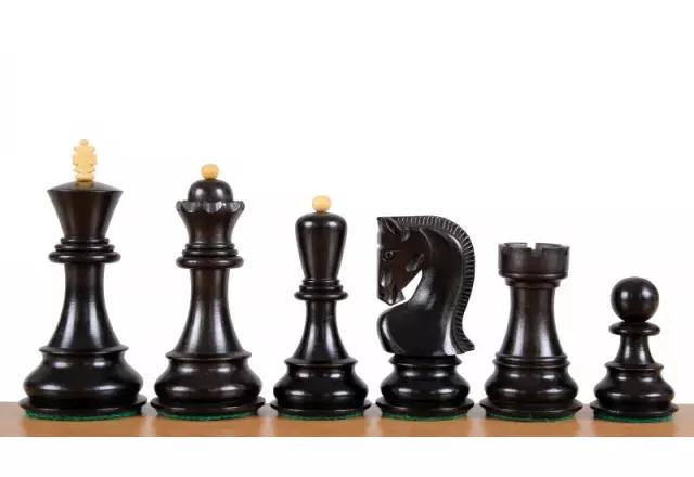 Zagreb Ebonised chess pieces 4''