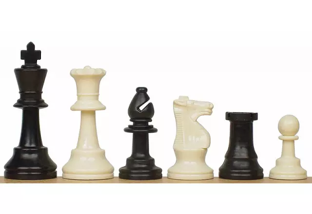 School chess set (figures + rolling chessboard)