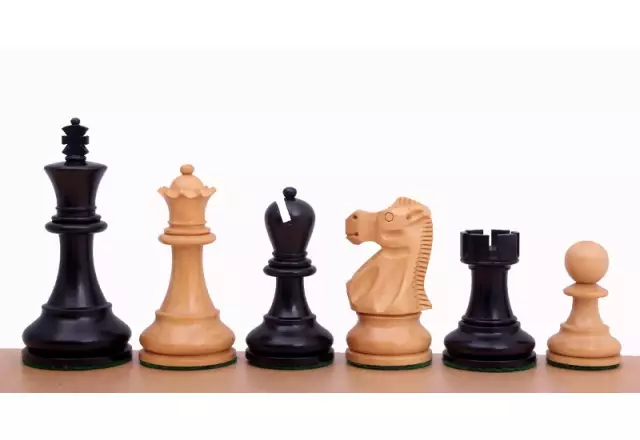 Reykjavik Ebonised 3,75" chess pieces