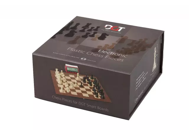DGT plastic chess figures for electronic boards