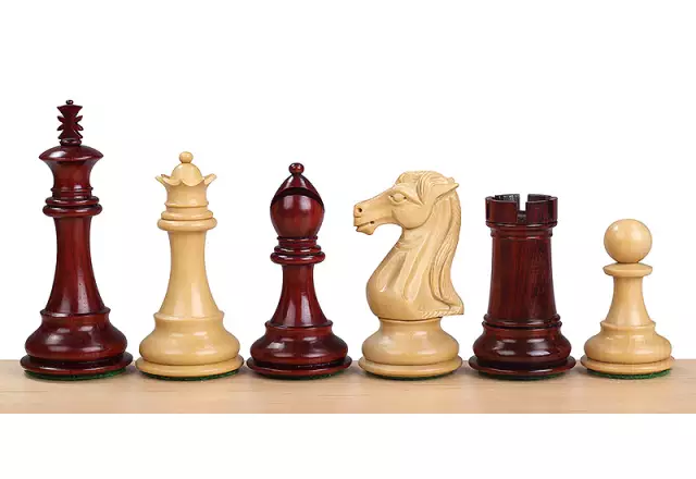 ROYAL KNIGHT REDWOOD 4" chess pieces