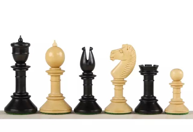 Northern Upright 4.25 inch chess figures
