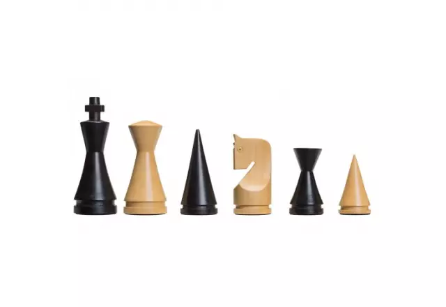 MODERN STAUNTON 3.75 inch chess figures