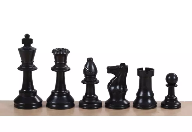 Plastic chess, figures and vinyl chessboard