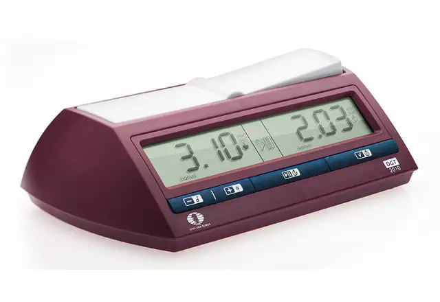 10 DGT 2010 clocks (pack)