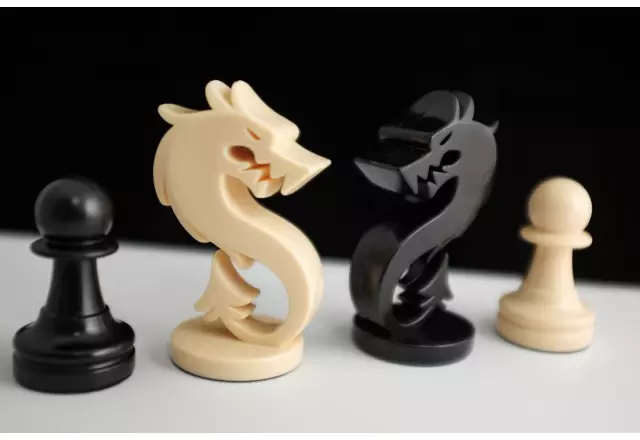 Dragon Chess - 2 x Pieces expansion