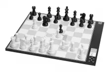 ELECTRONIC CHESS
