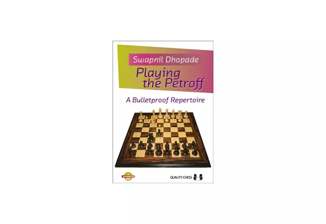 Playing the Petroff by Swapnil Dhopade (miękka okładka)